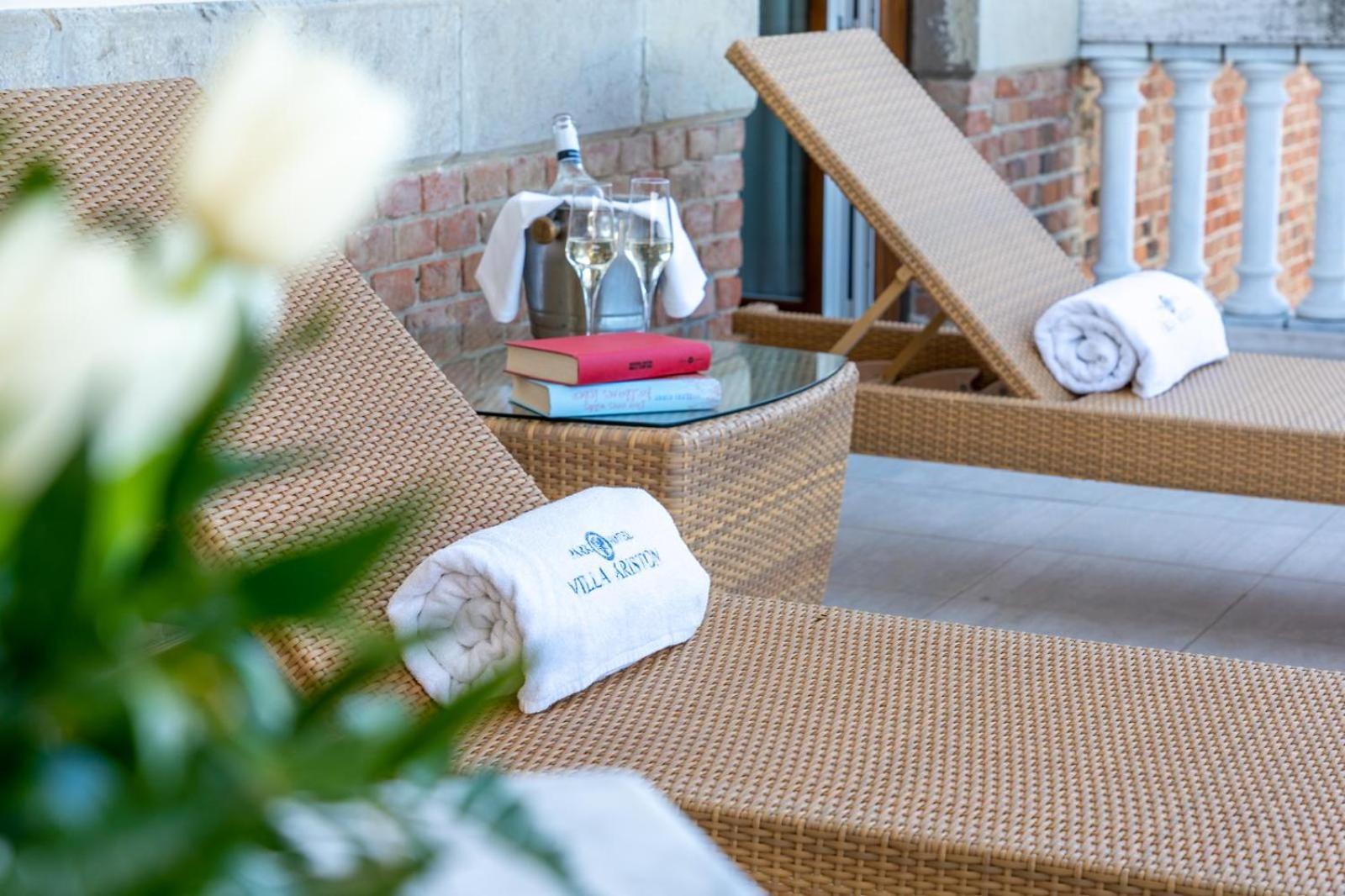 Park Hotel Villa Ariston Lido di Camaiore Esterno foto
