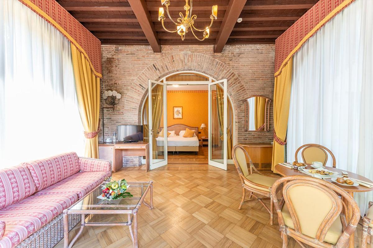 Park Hotel Villa Ariston Lido di Camaiore Esterno foto